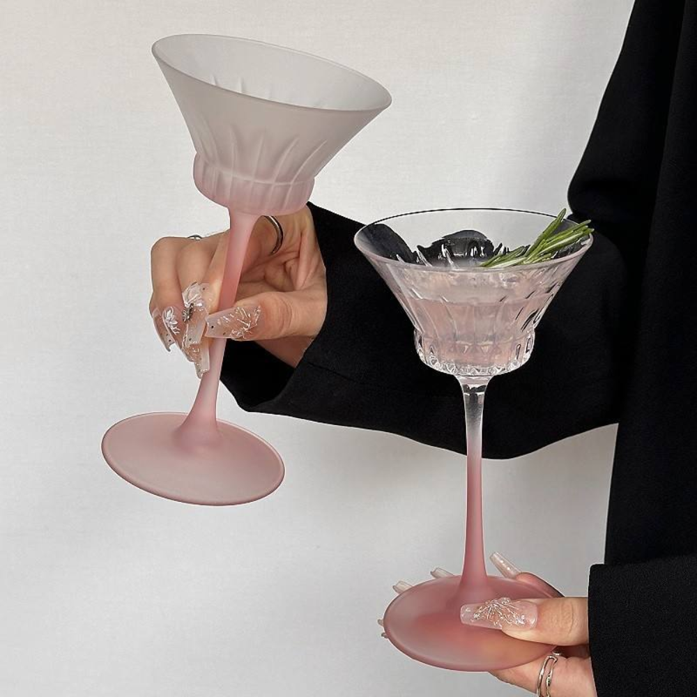 Taça de Champanhe Francês em Vidro Rosa Fosco Vintage  250ml